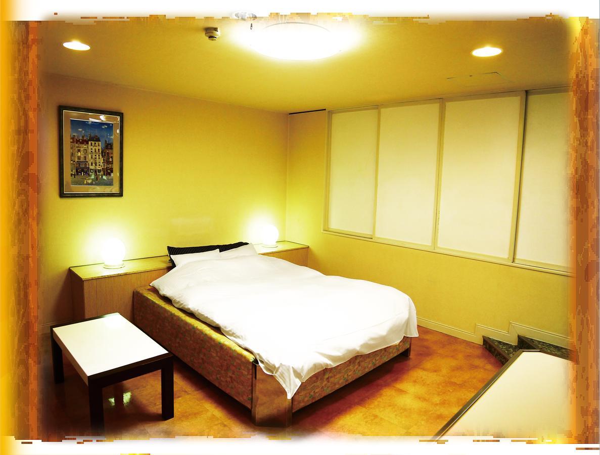Kyoto Hotel Crown (Adults Only) Exterior photo