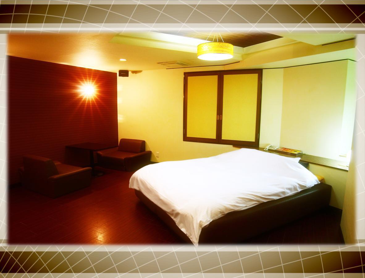 Kyoto Hotel Crown (Adults Only) Exterior photo